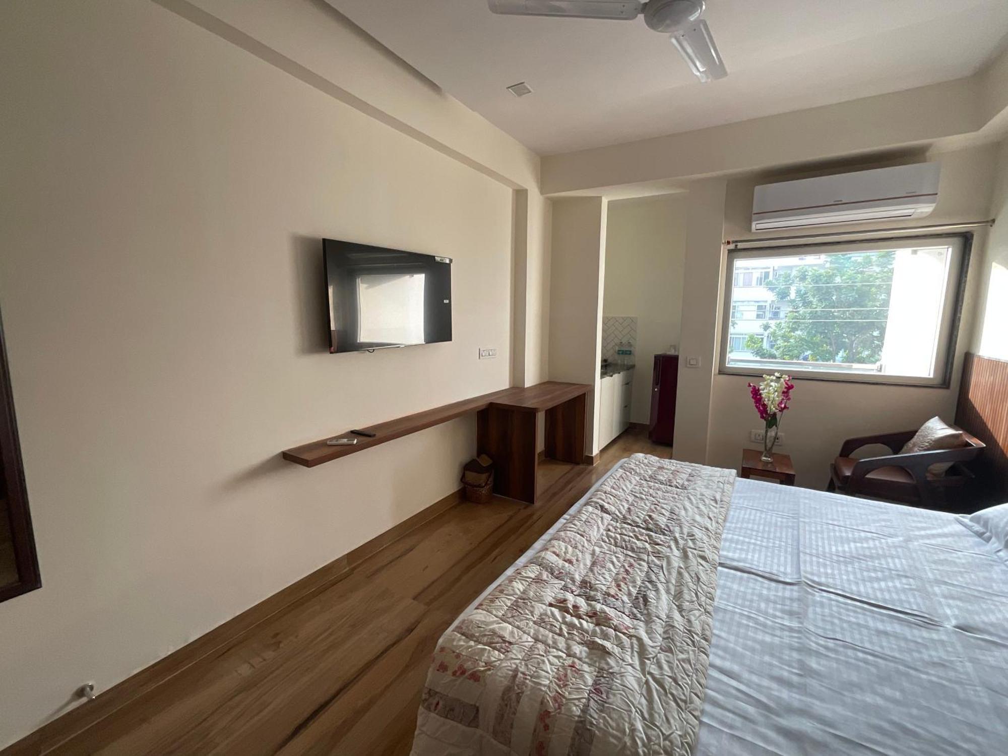 Downtown Studios Gurgaon Exteriör bild